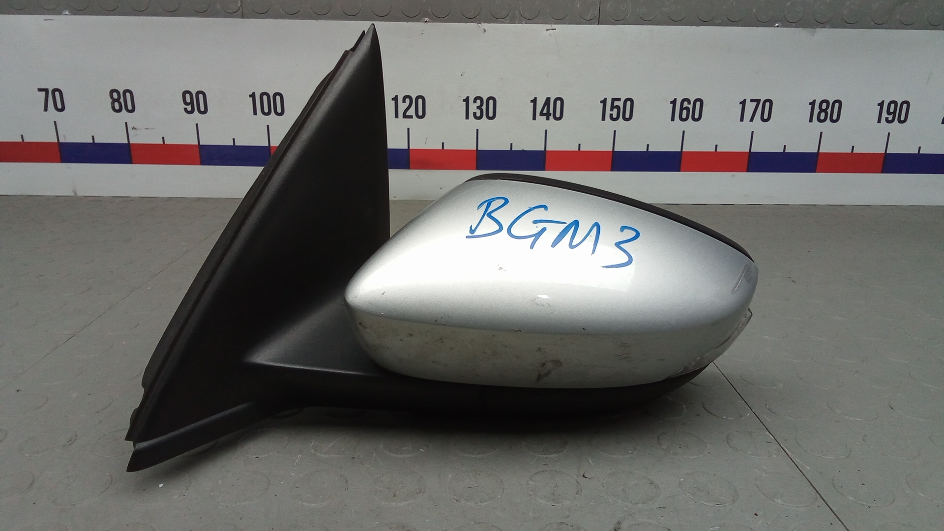 Зеркало наружное левое