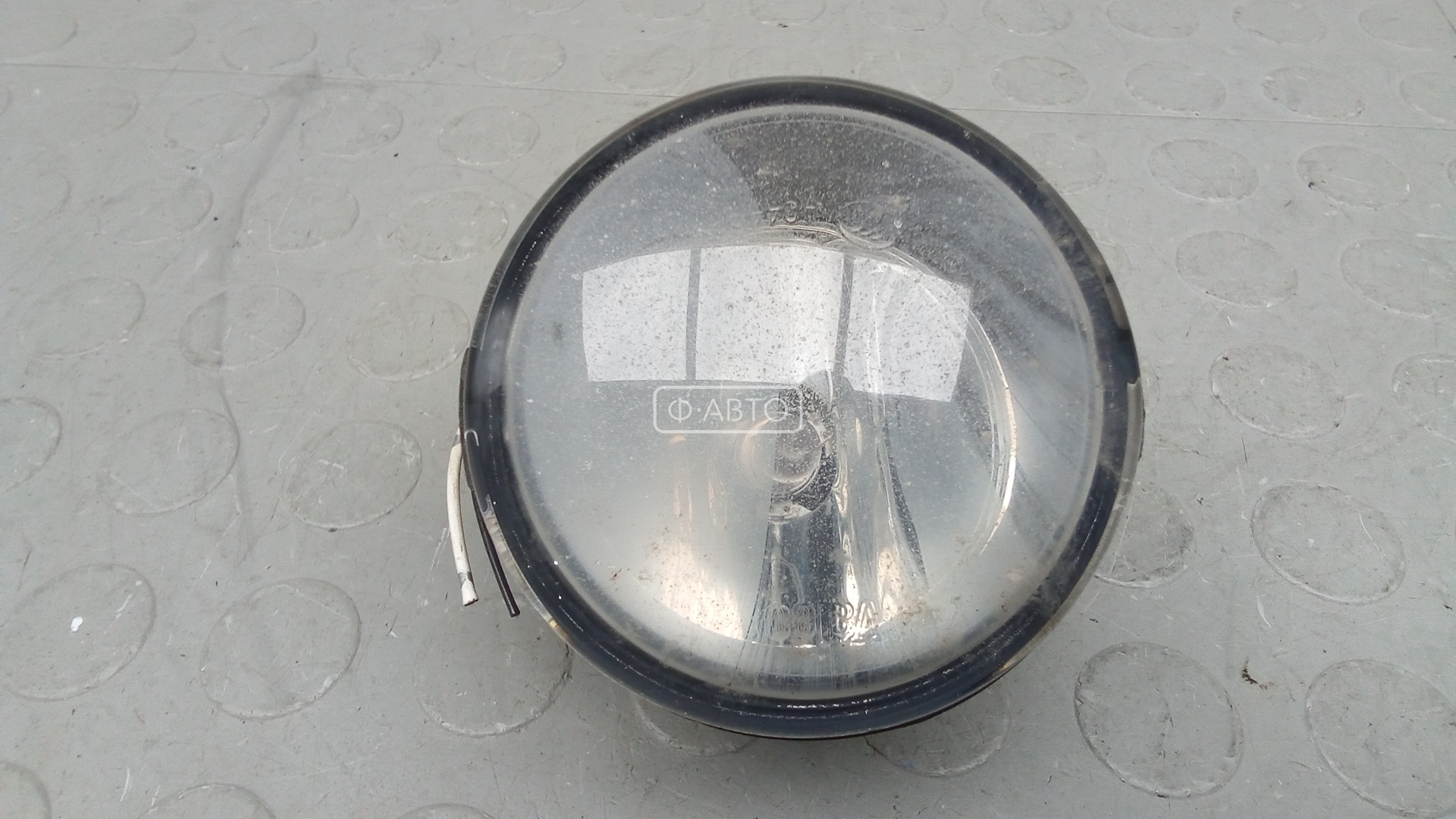 Фара галогенная правая передняя