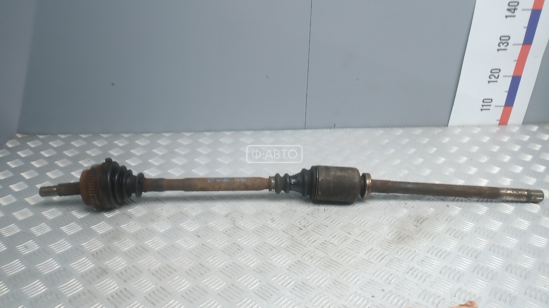 Привод передний правый