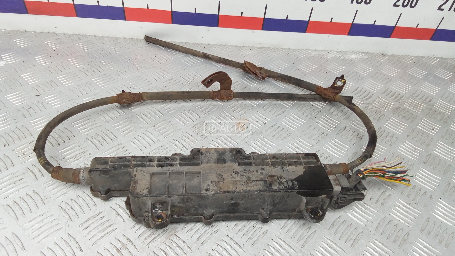 Стояночный тормоз электронный