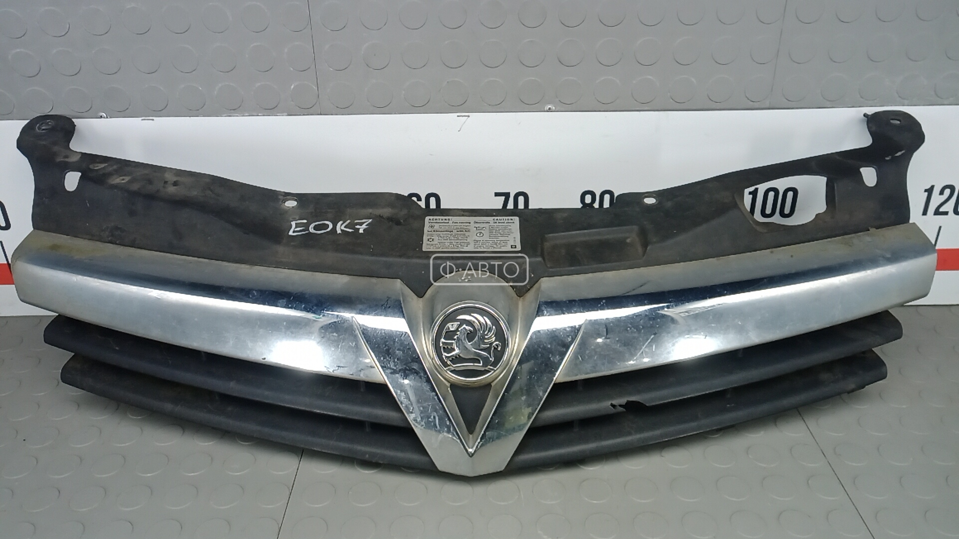 Решетка радиатора OPEL ASTRA