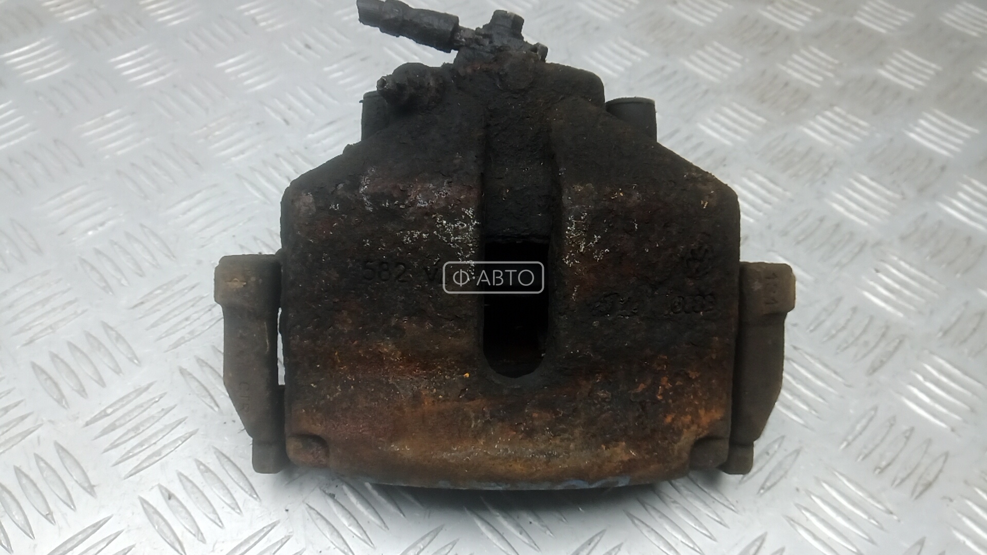 Суппорт тормозной передний правый