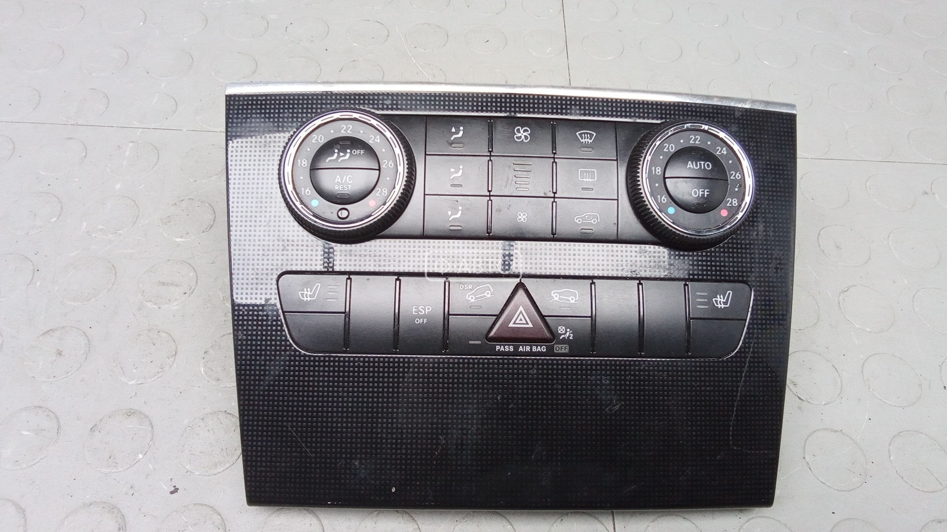 Блок управления печки и климат-контроля