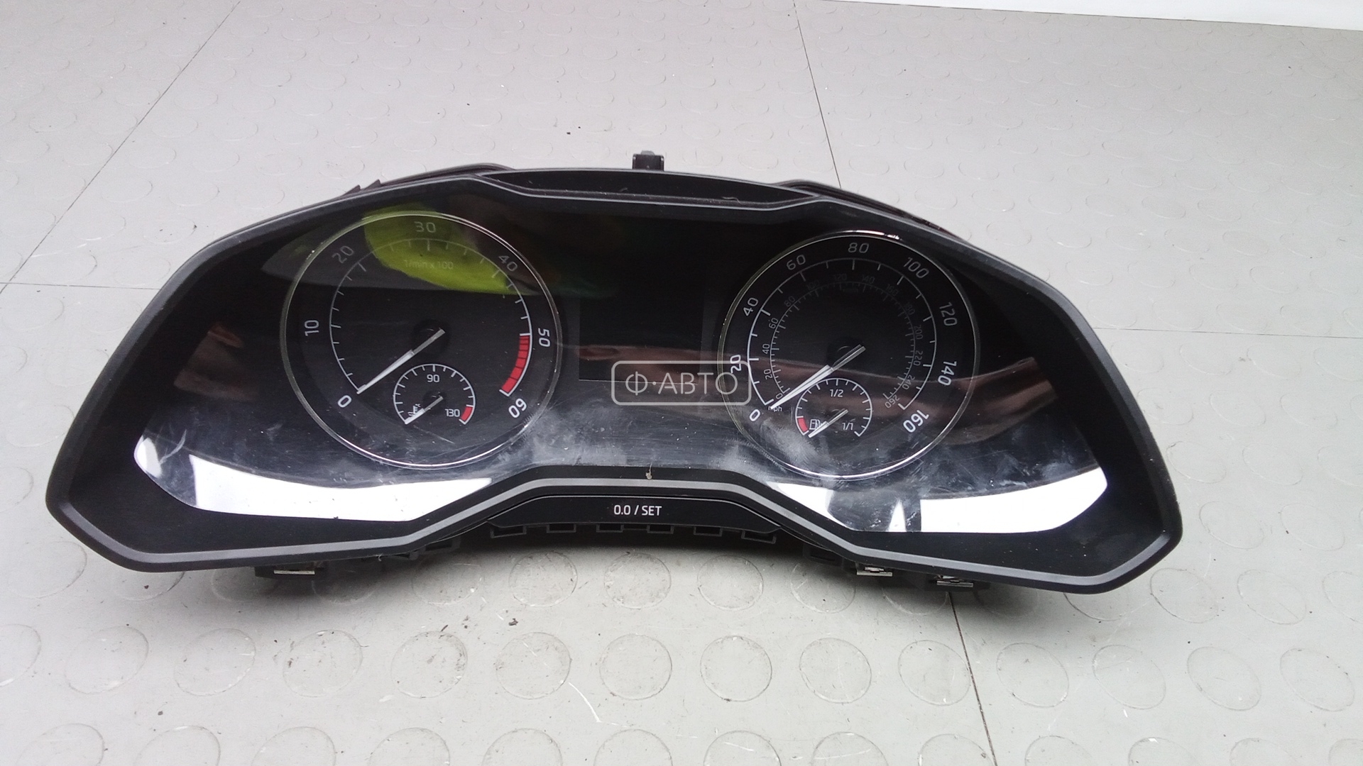 Щиток приборов