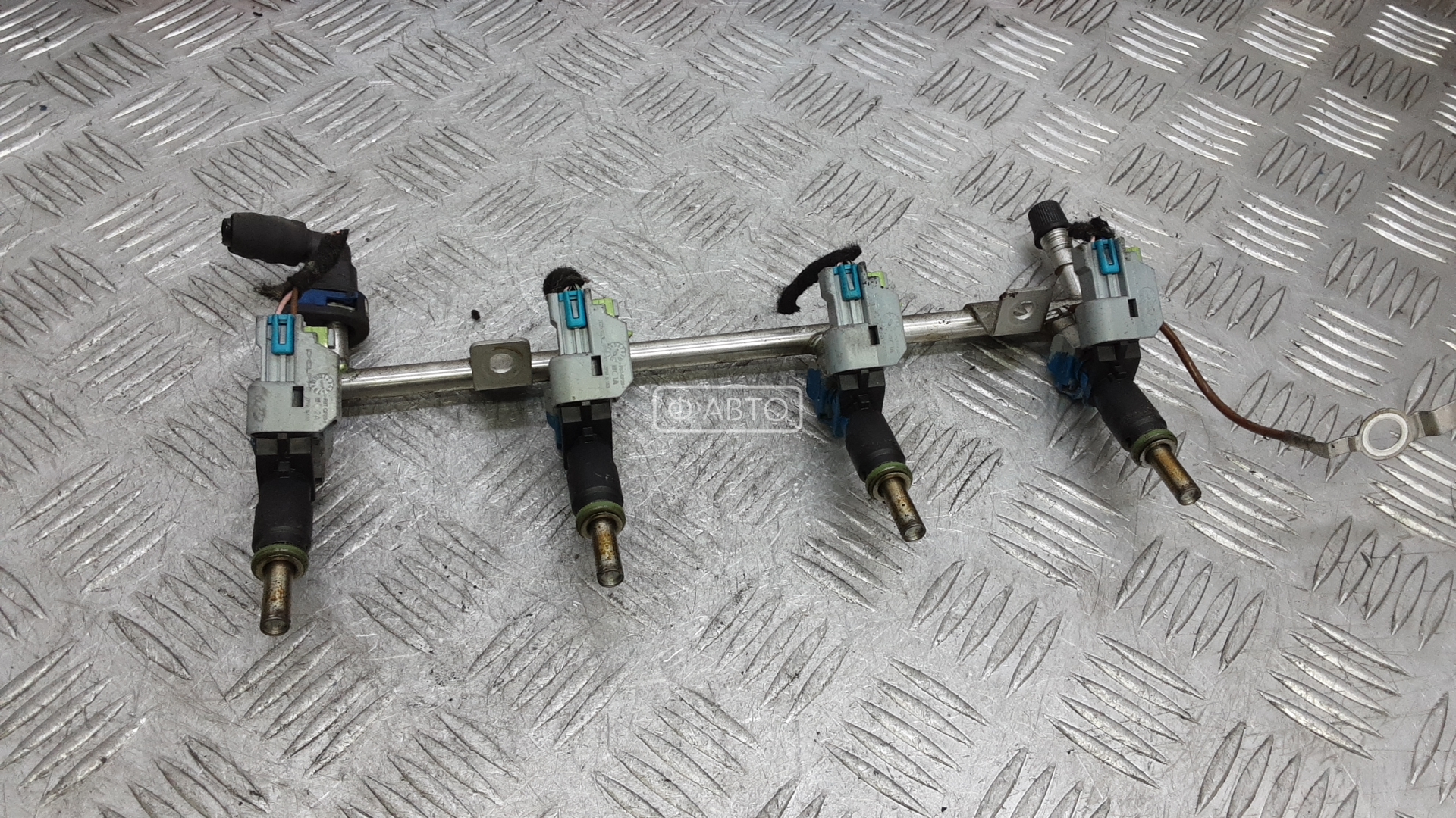 Топливная рампа бензиновая