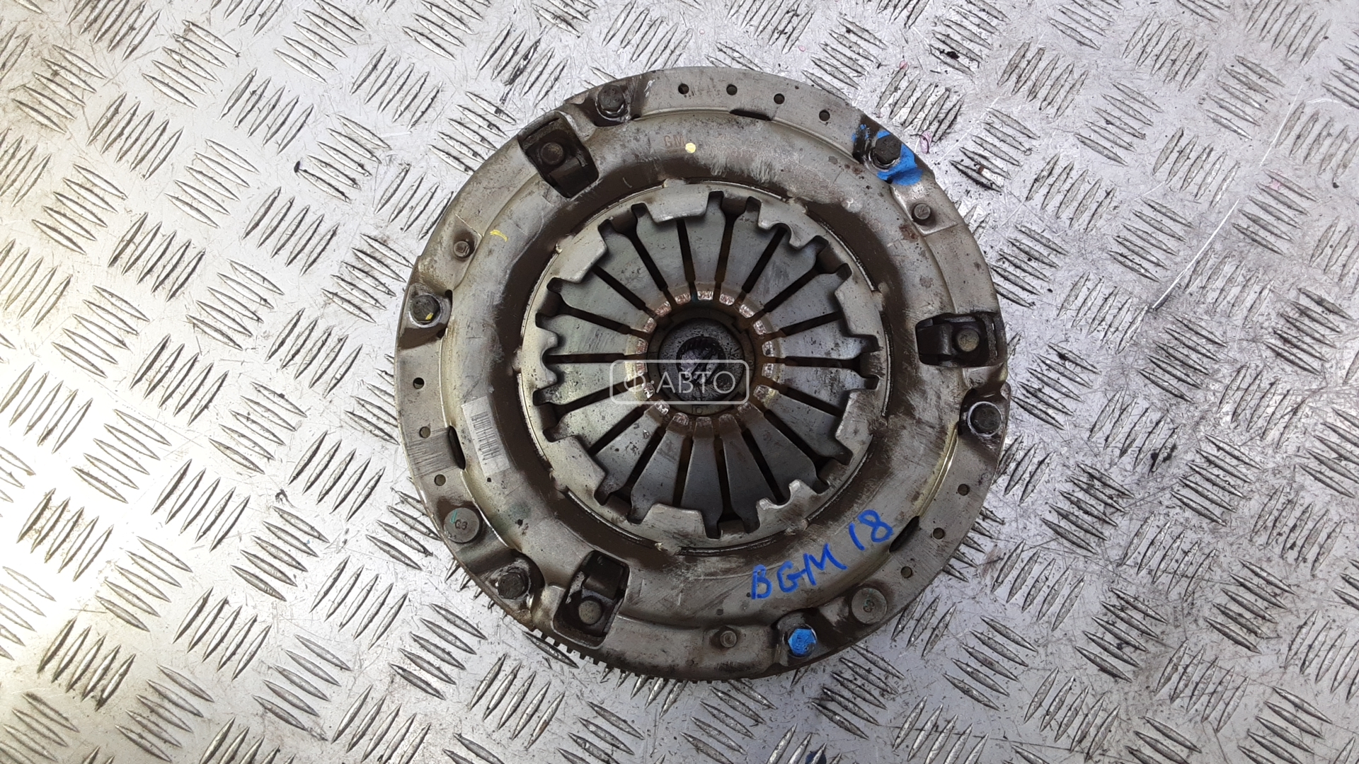 Маховик бензиновый