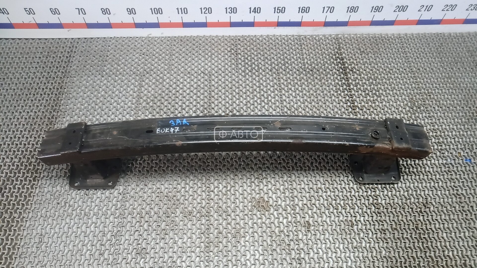 Усилитель бампера задний