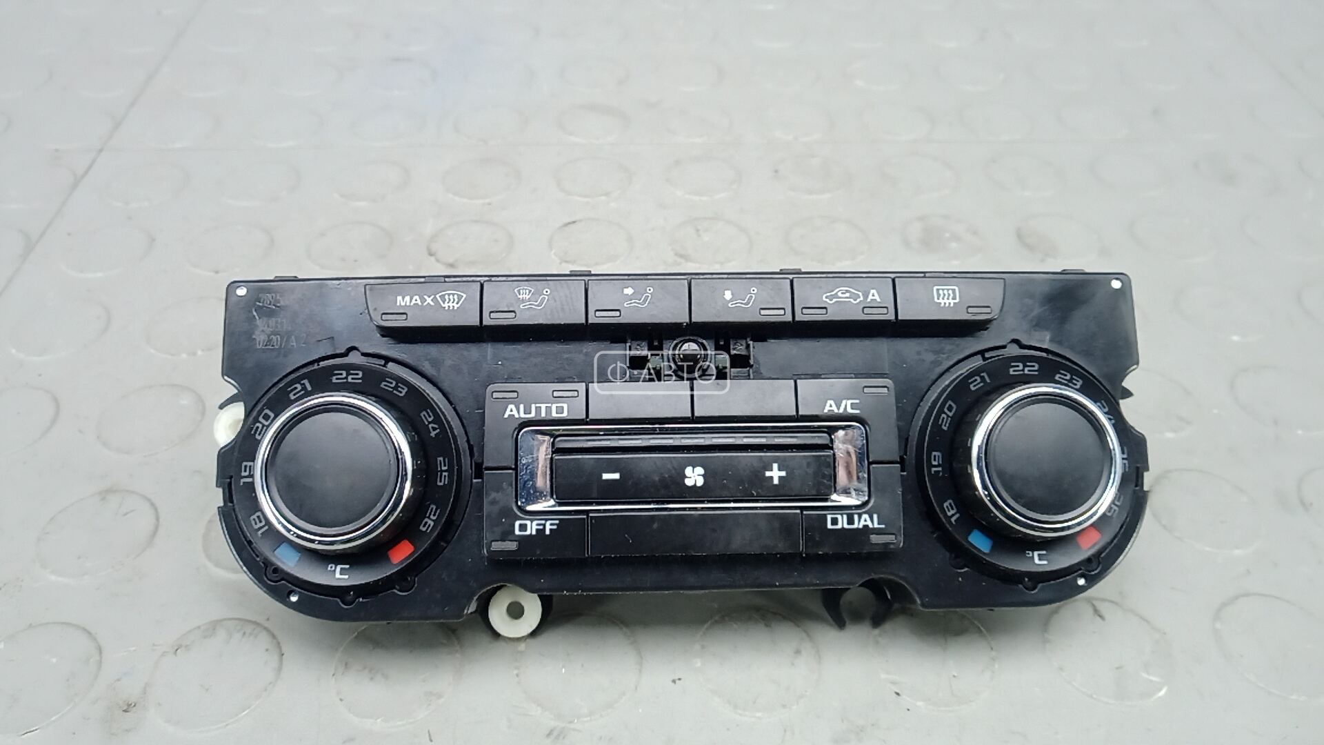 Блок управления печки и климат-контроля