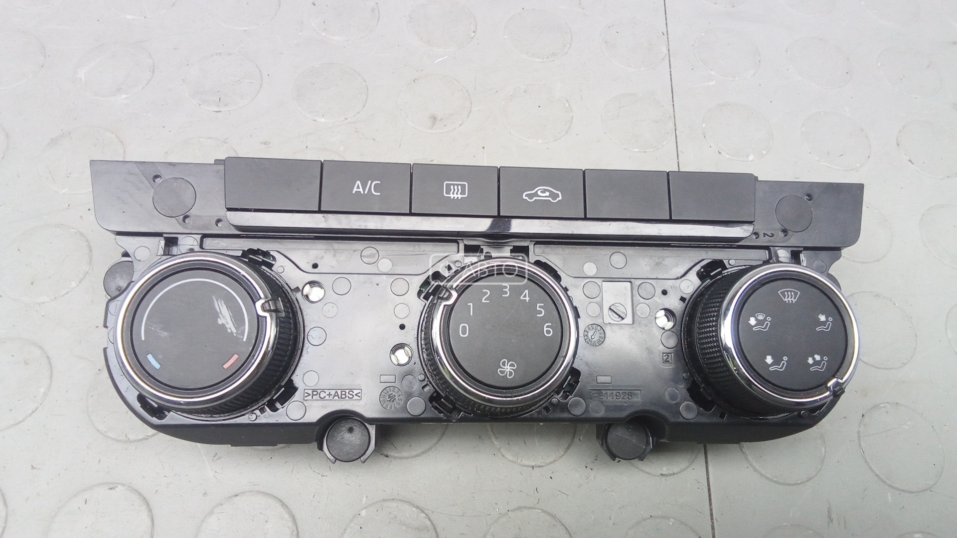 Блок управления печки и климат-контроля