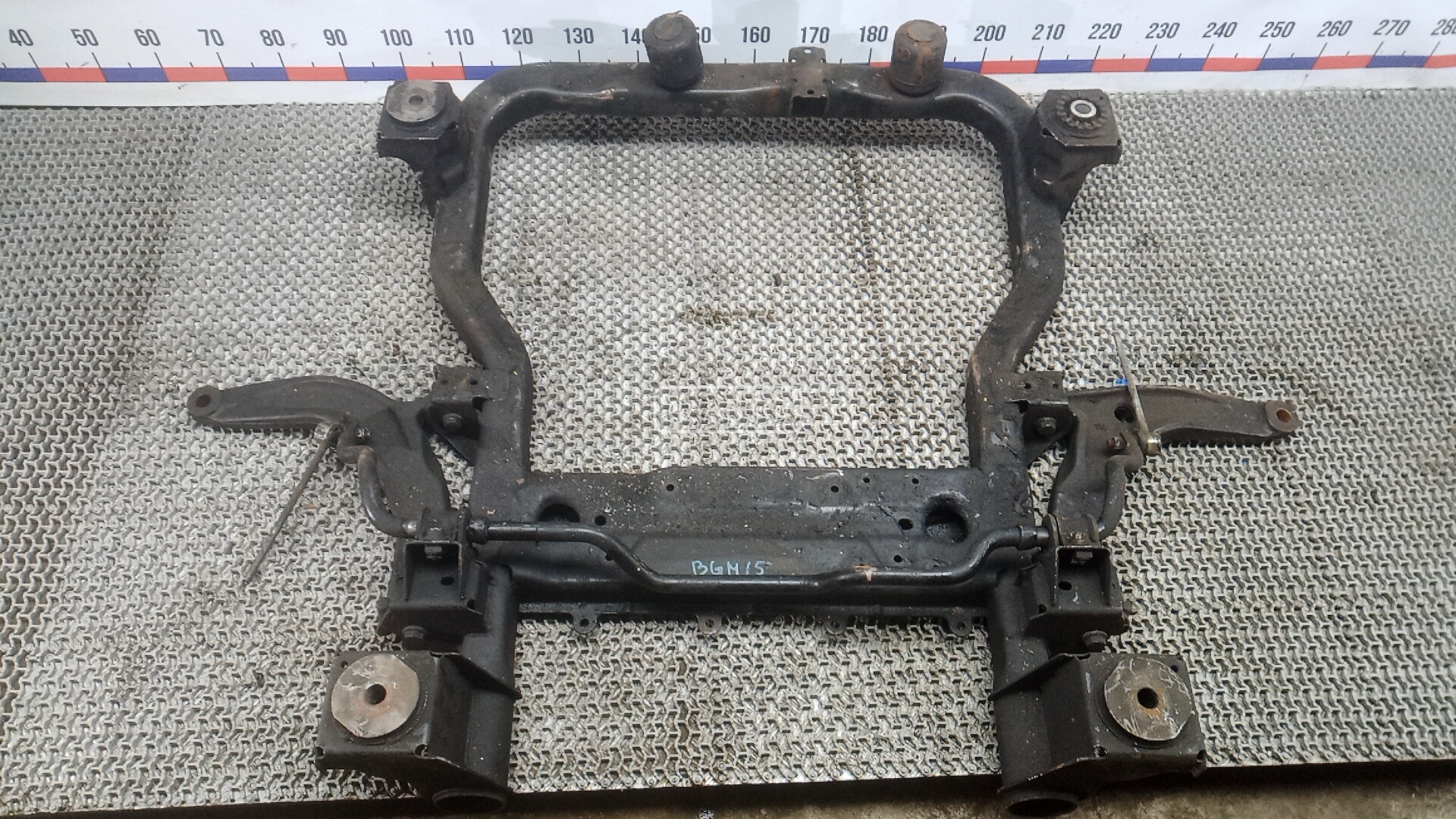 Балка подвески передняя VOLKSWAGEN TRANSPORTER