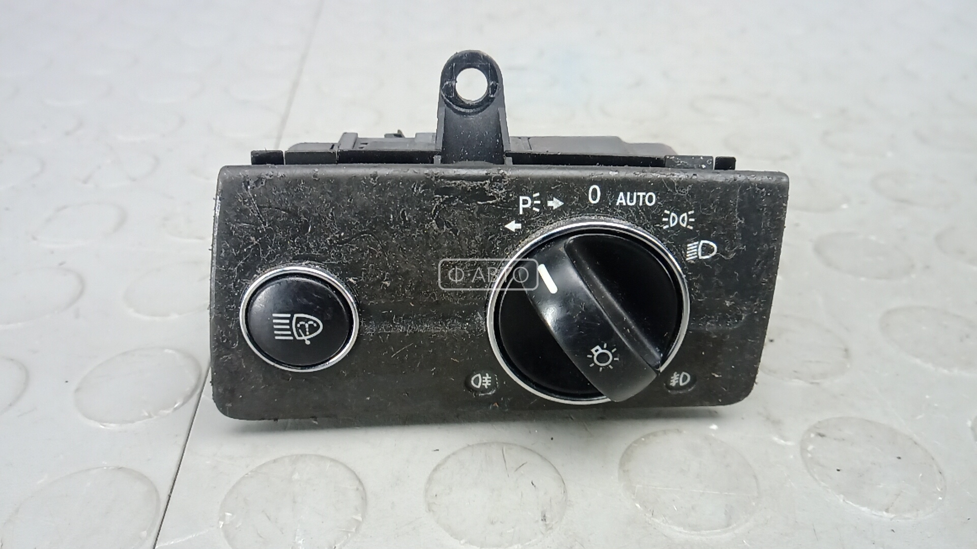 Переключатель света