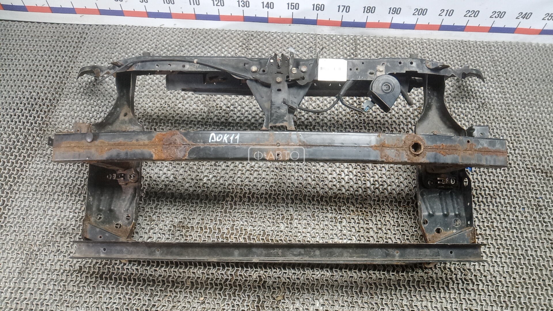 Передняя панель крепления облицовки (телевизор)