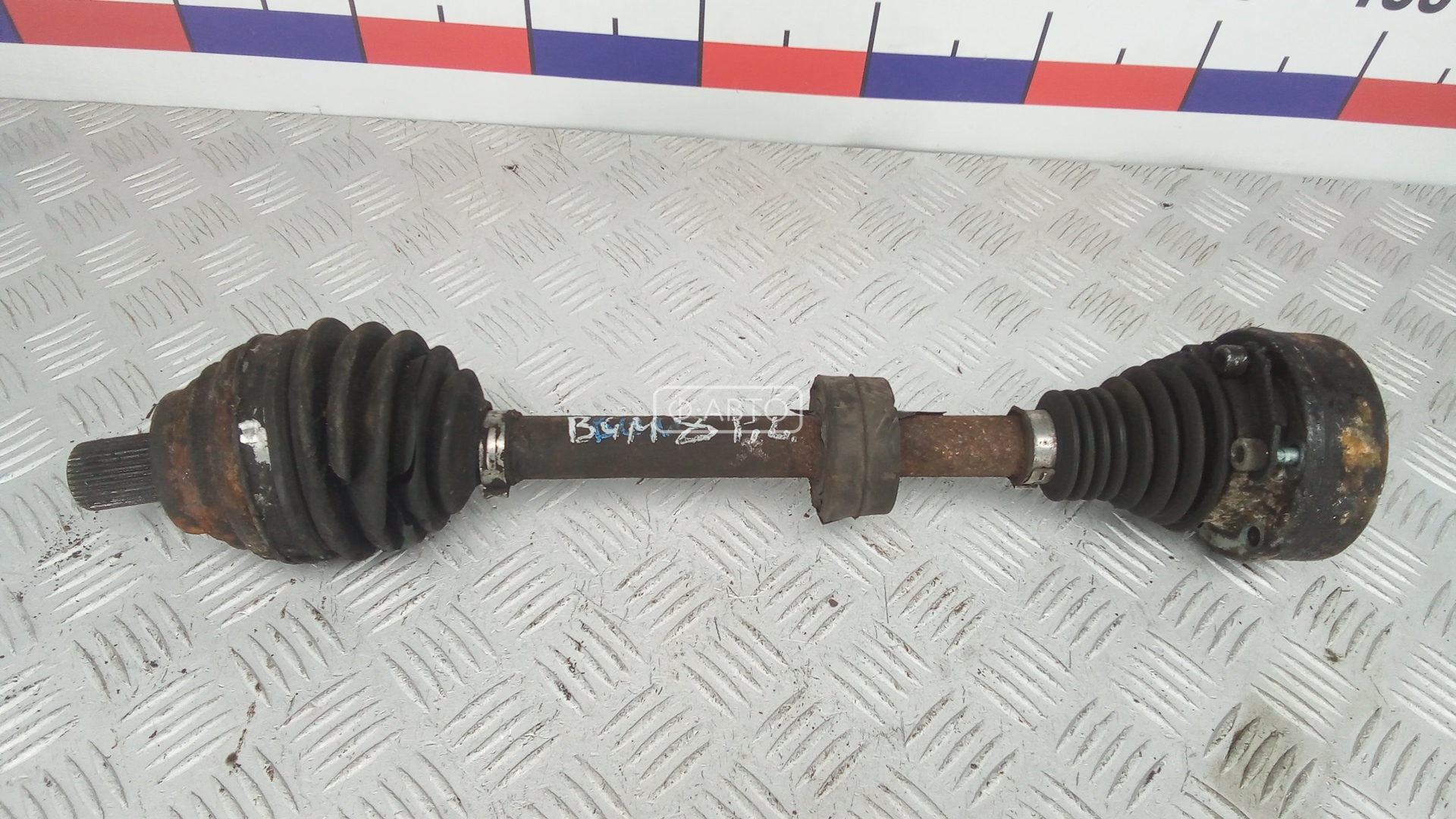 Привод передний левый