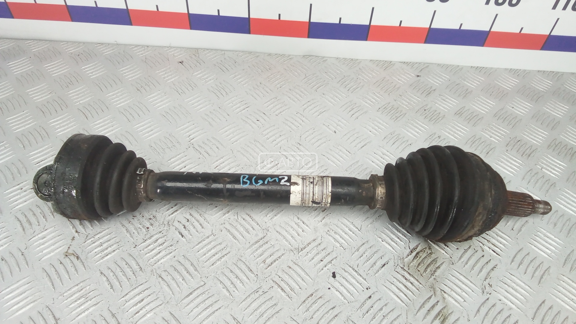 Привод передний правый