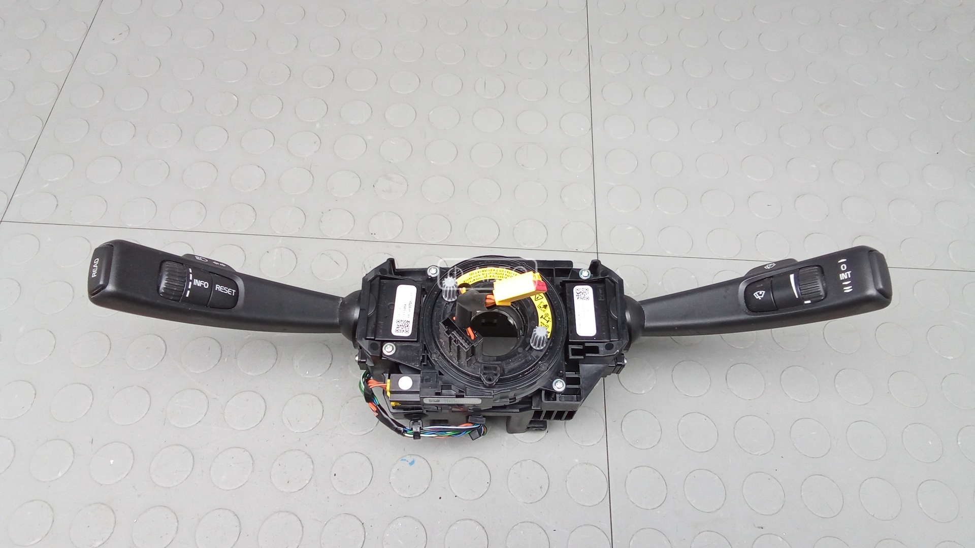 Переключатель поворотов и дворников (стрекоза)