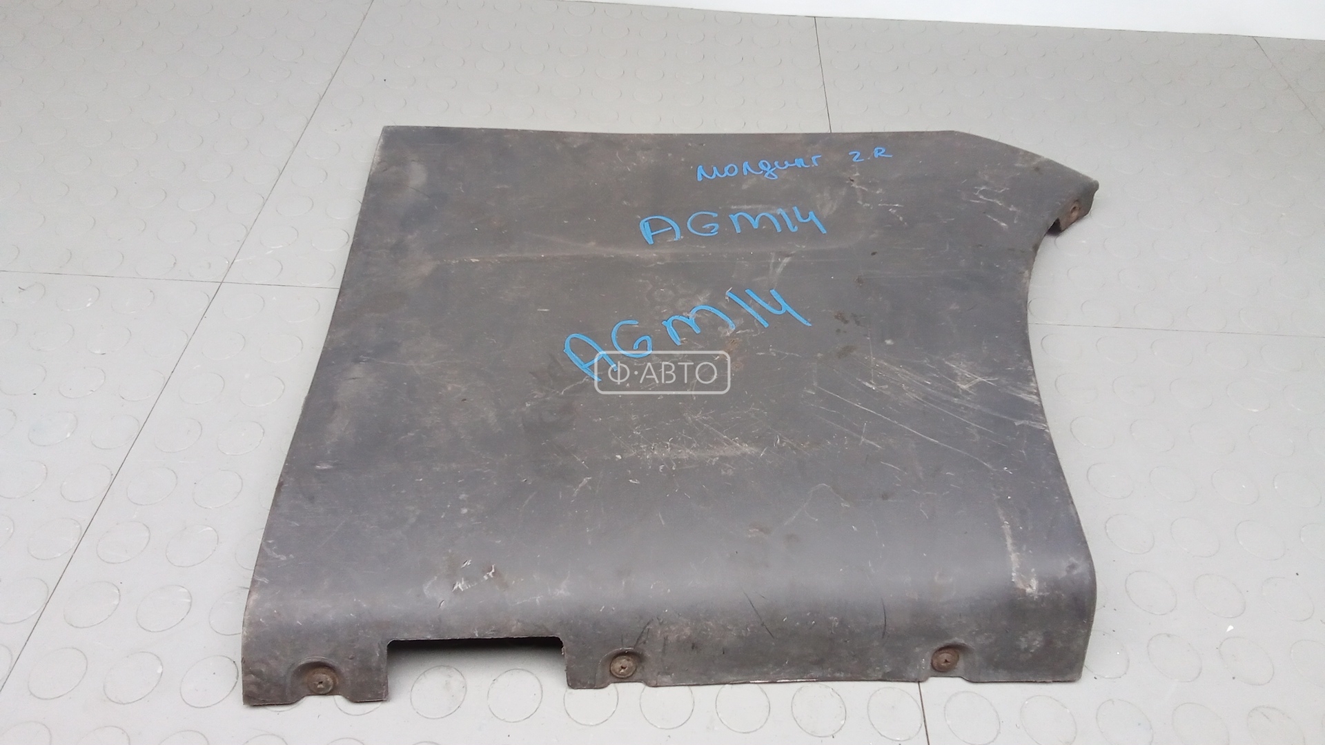 Молдинг крыла заднего правого