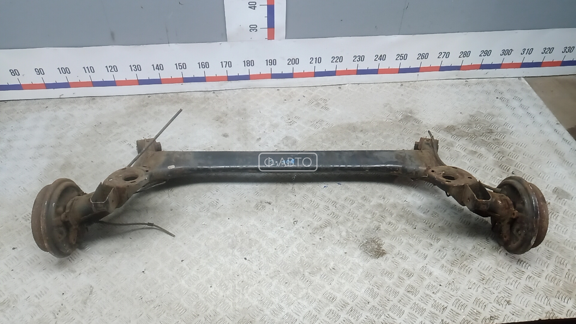 Балка задняя