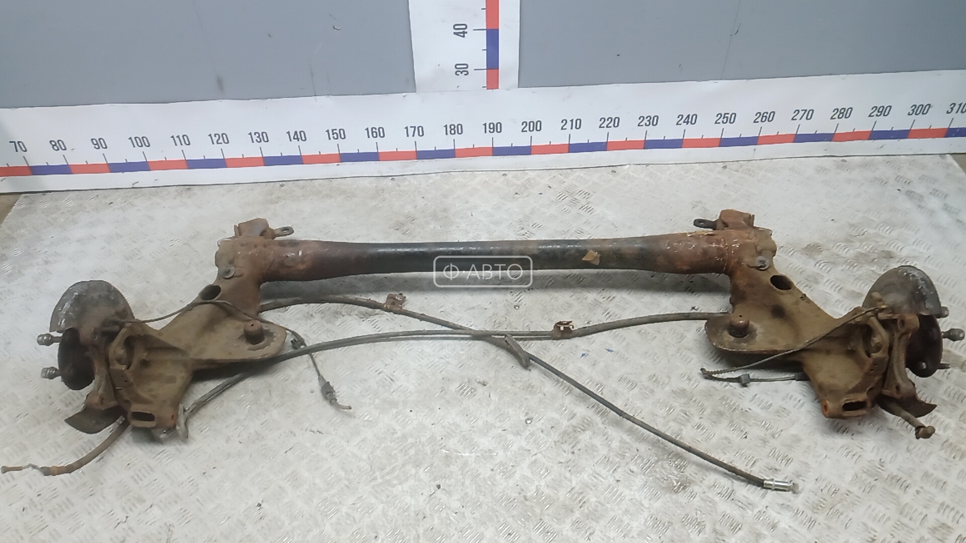 Балка задняя