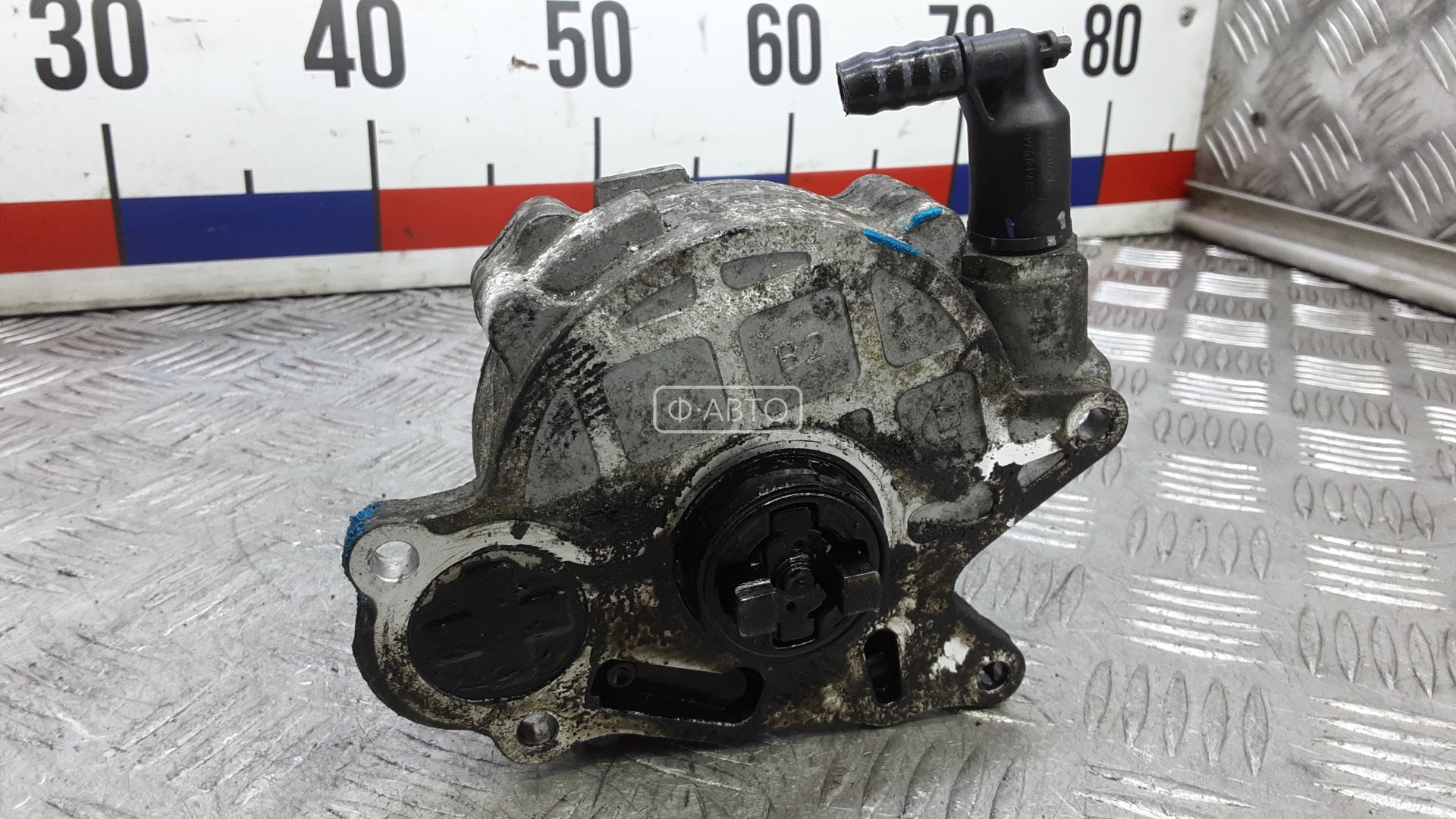 Насос вакуумный