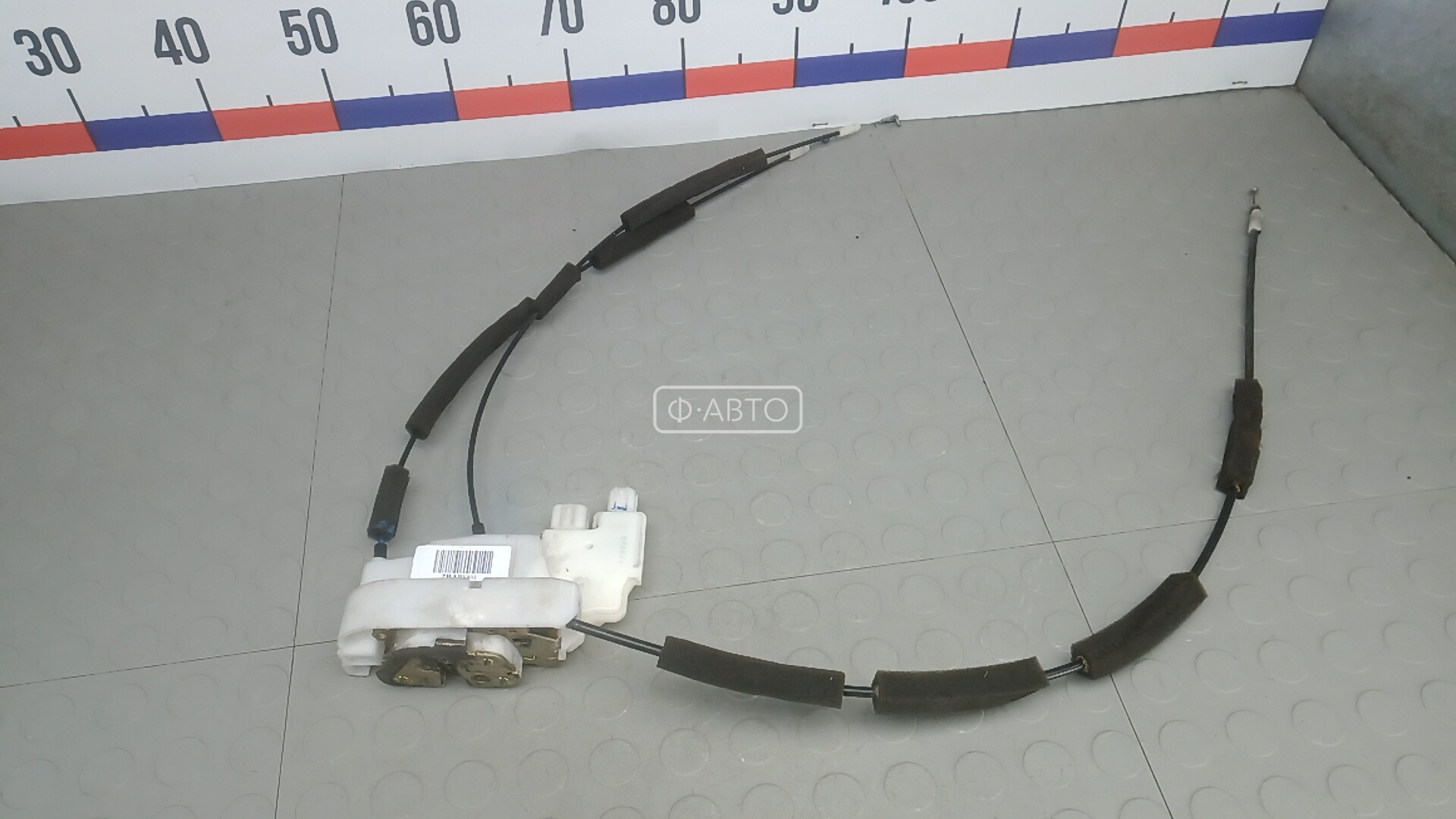 Замок двери передней правой NISSAN PATHFINDER