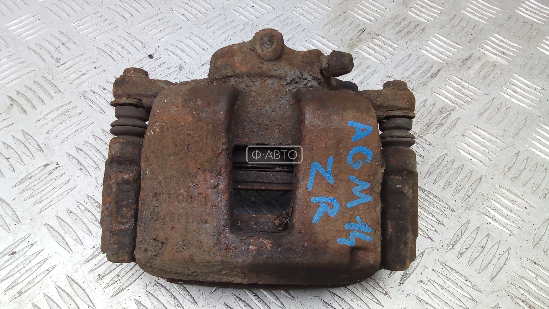 Суппорт тормозной задний правый