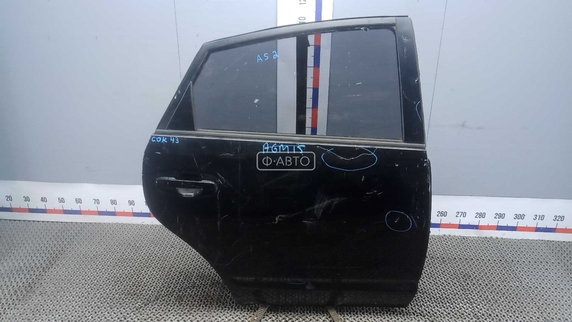 Дверь задняя правая