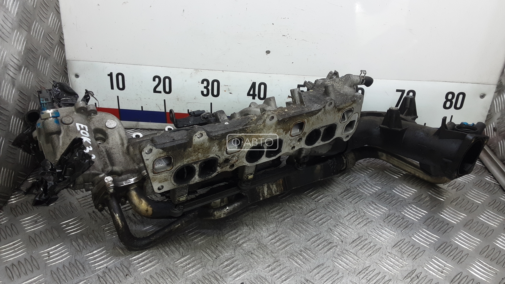 Впускной коллектор дизельный