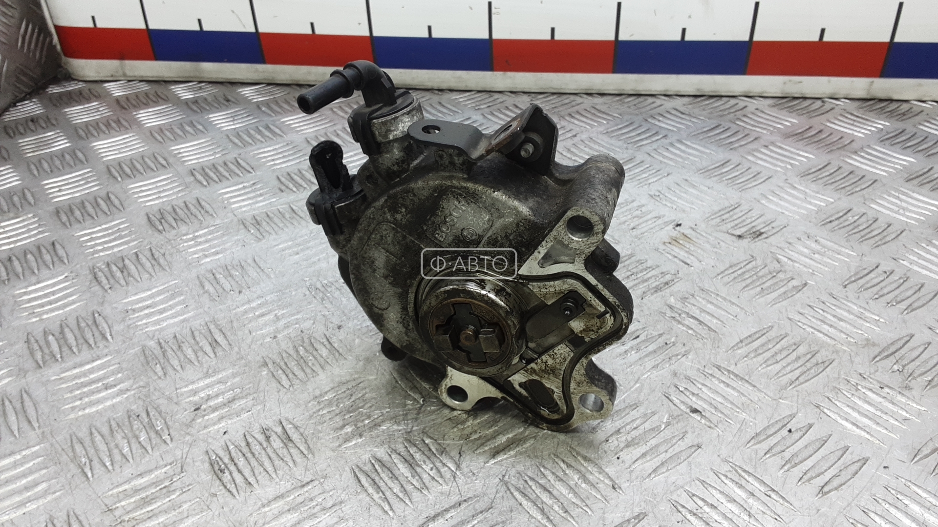 Насос вакуумный