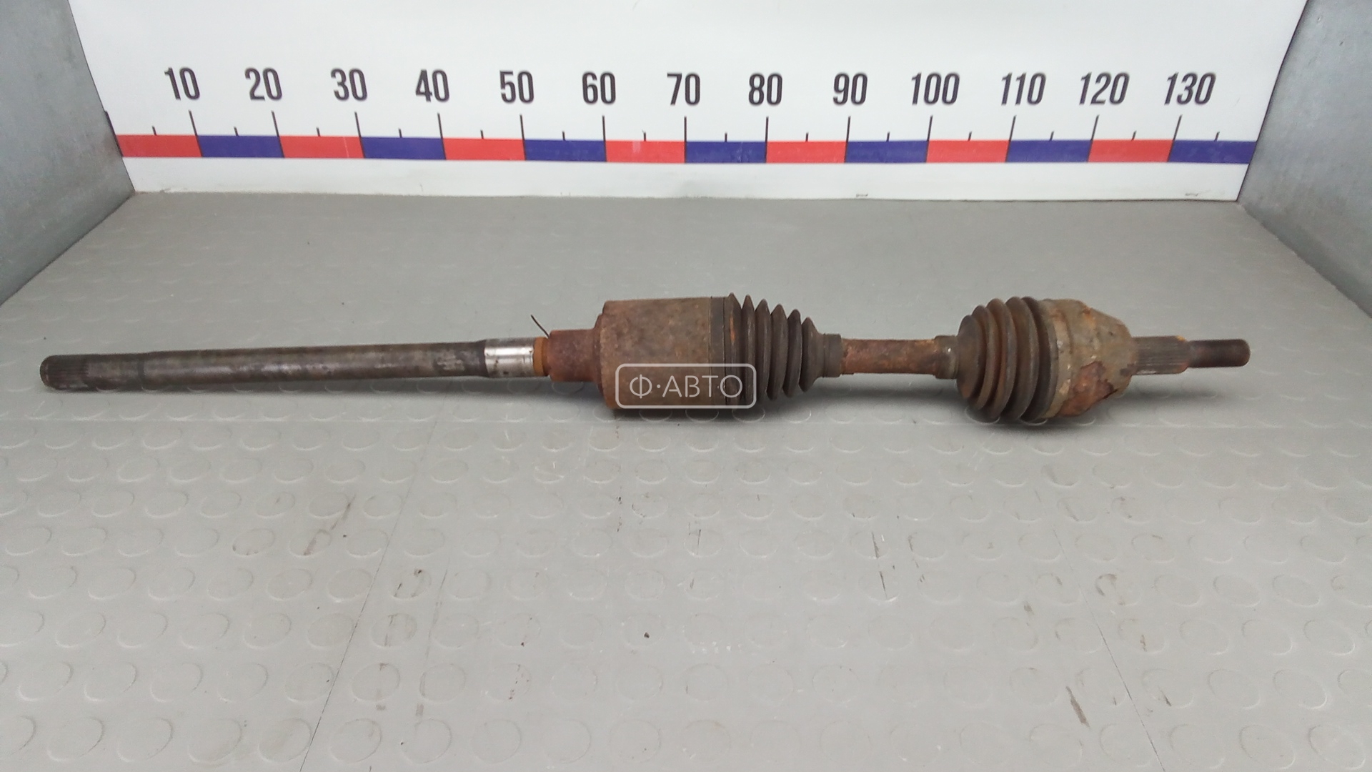 Привод передний правый