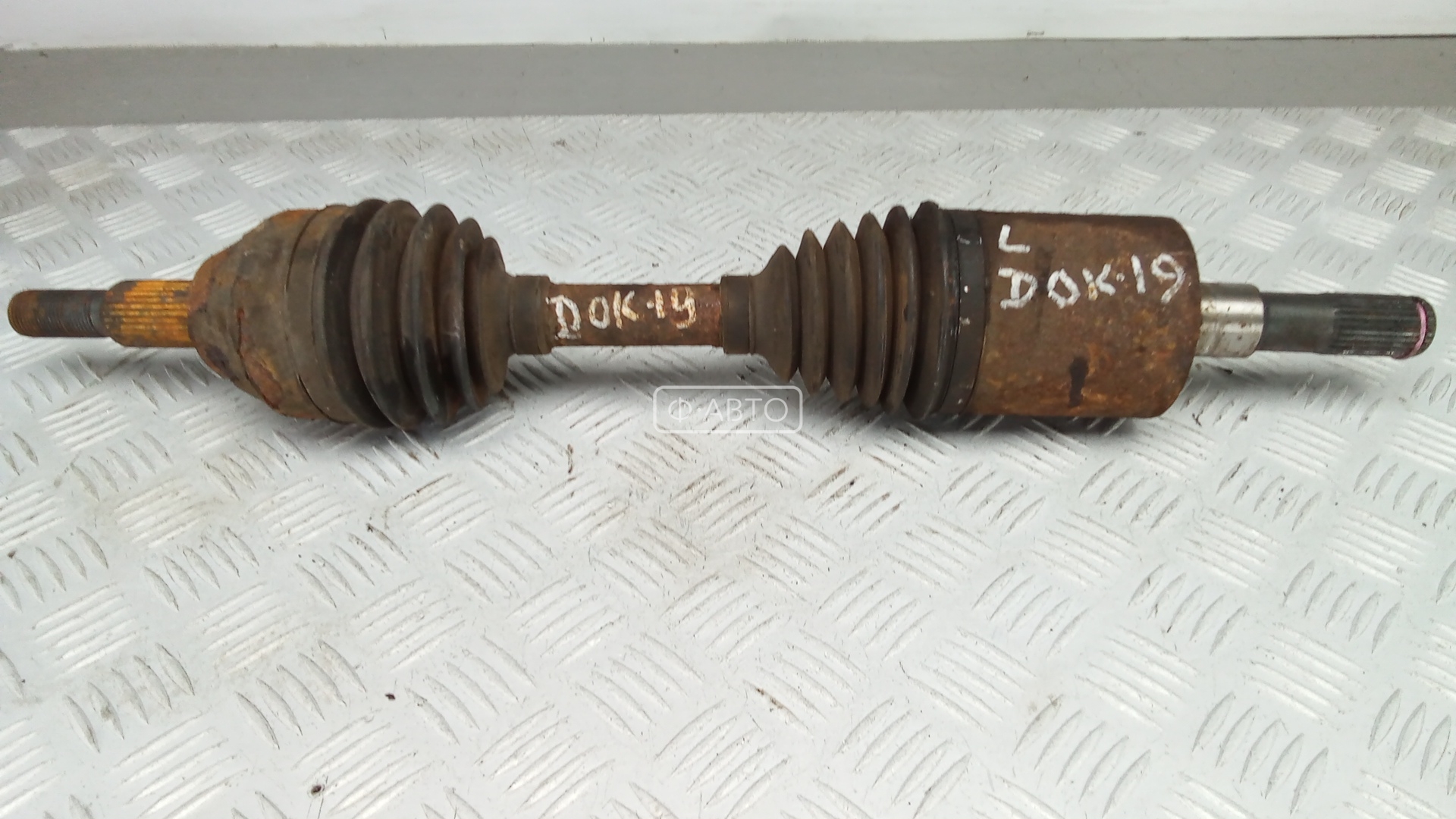 Привод передний левый