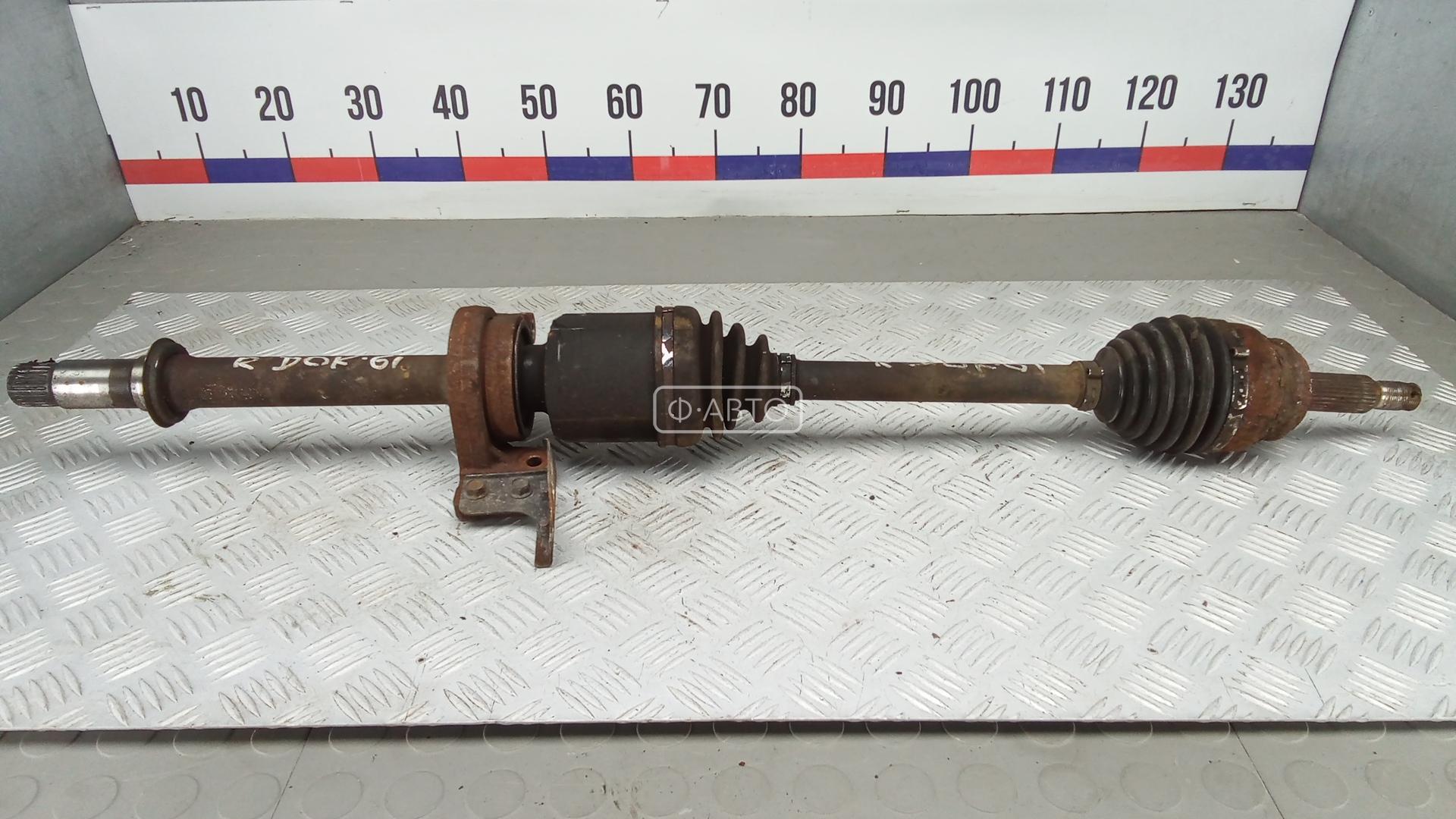 Привод передний правый