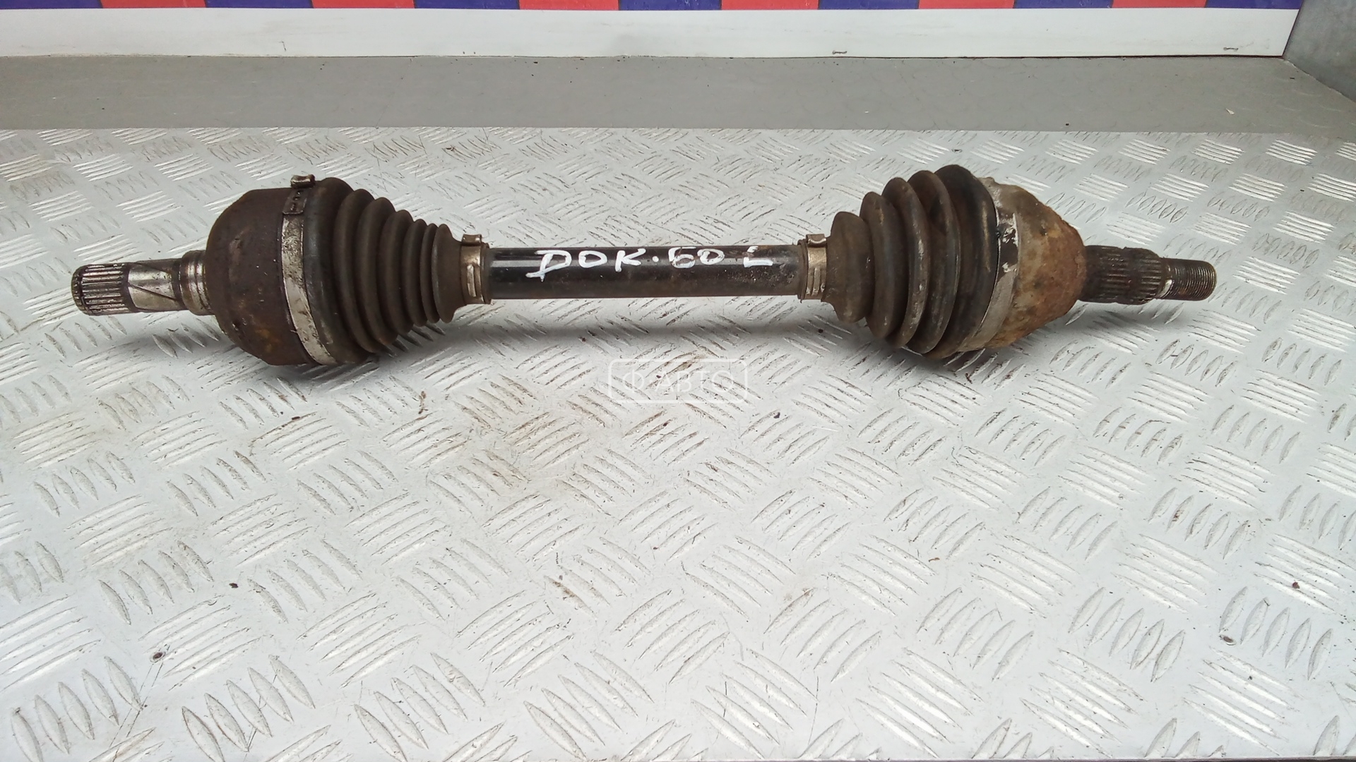 Привод передний левый