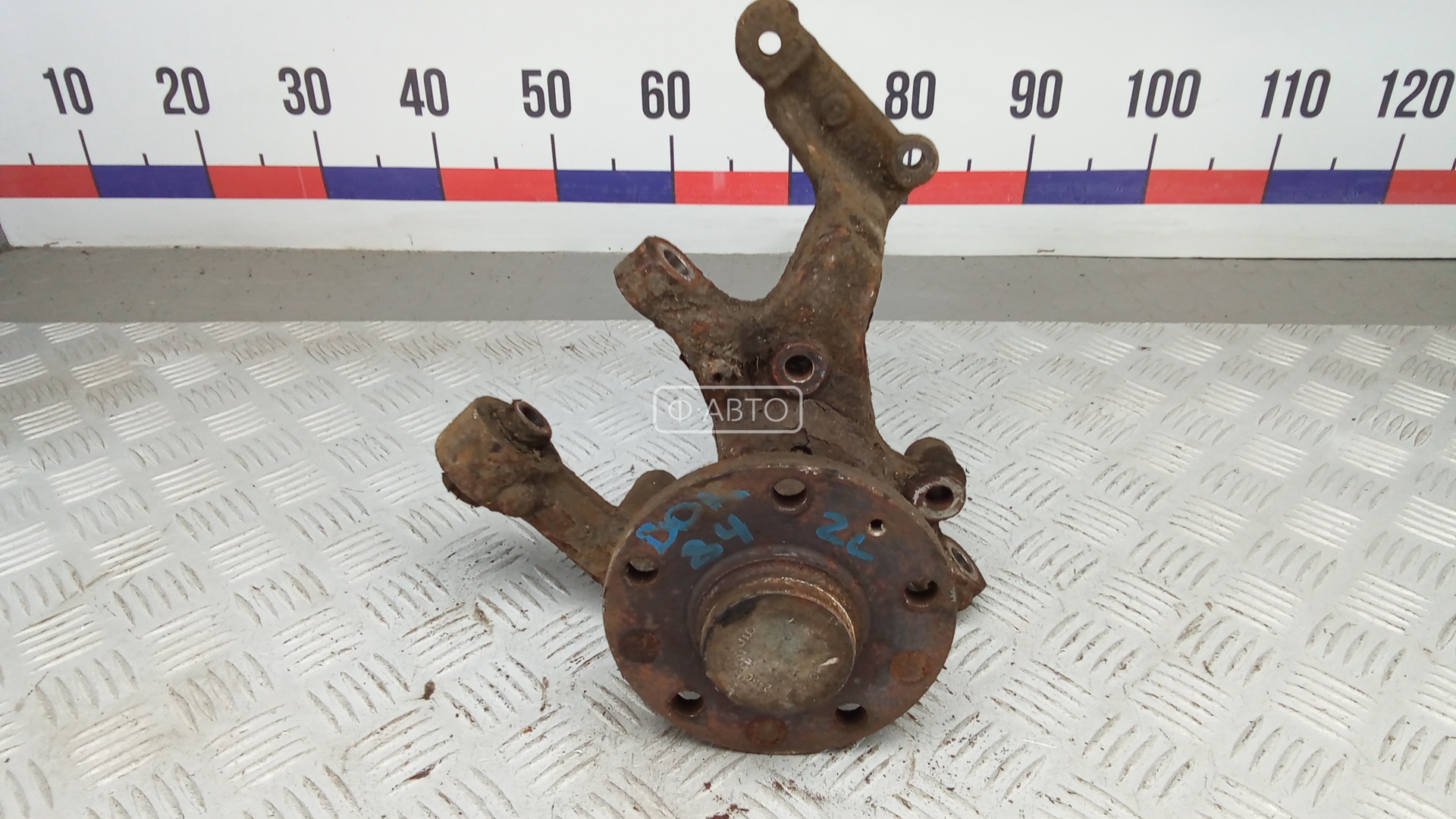 Ступица задняя левая