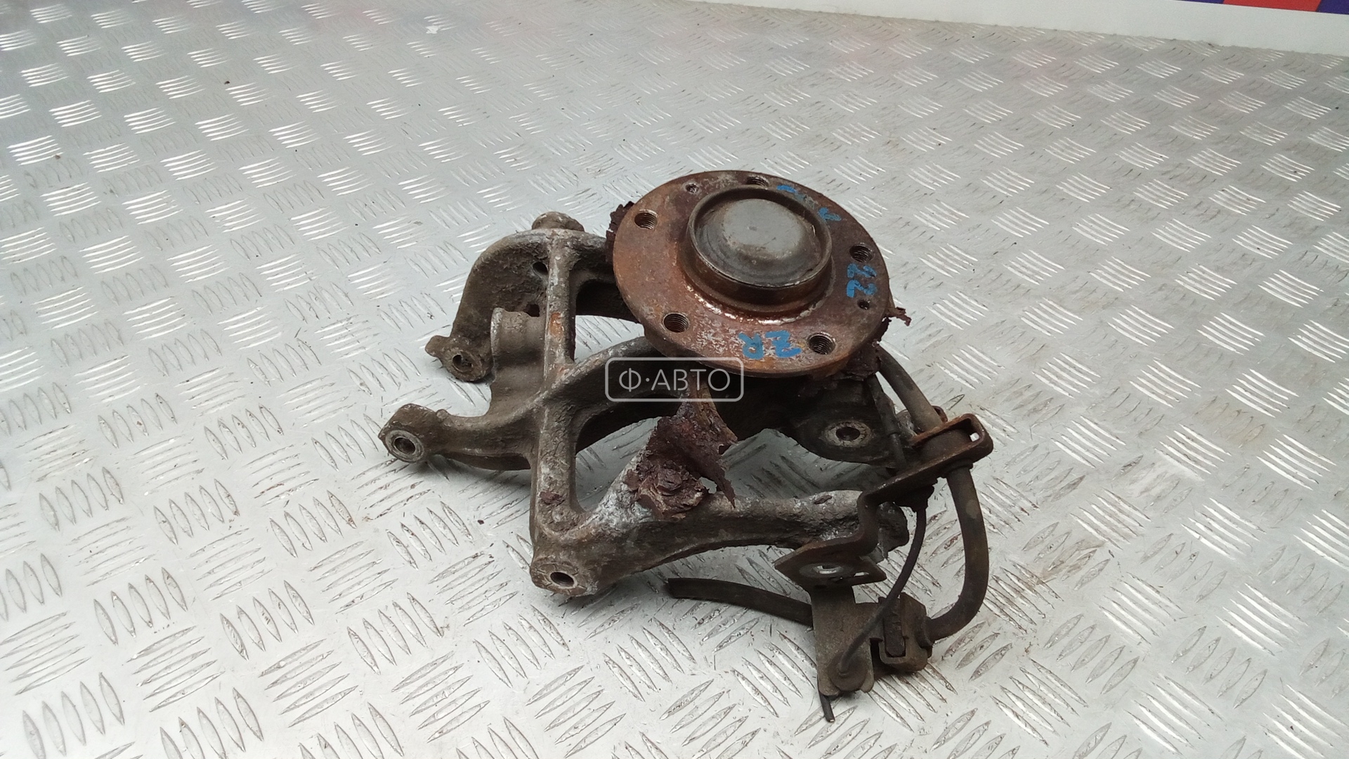 Ступица задняя правая PEUGEOT 407