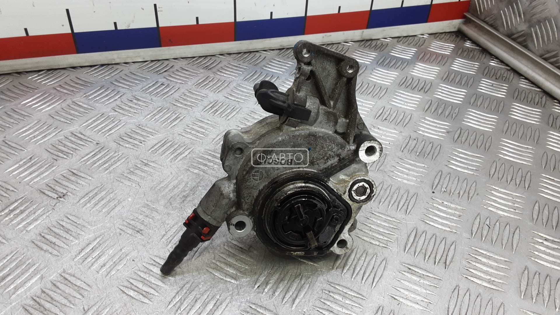 Насос вакуумный