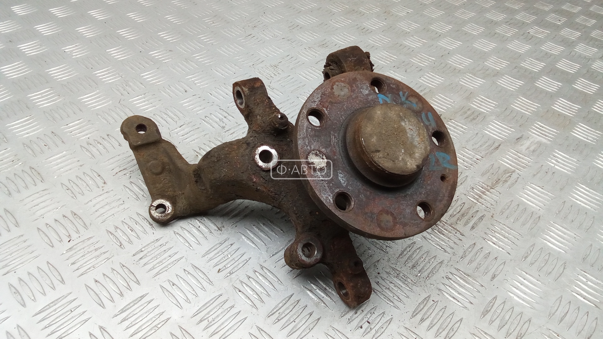 Ступица задняя правая