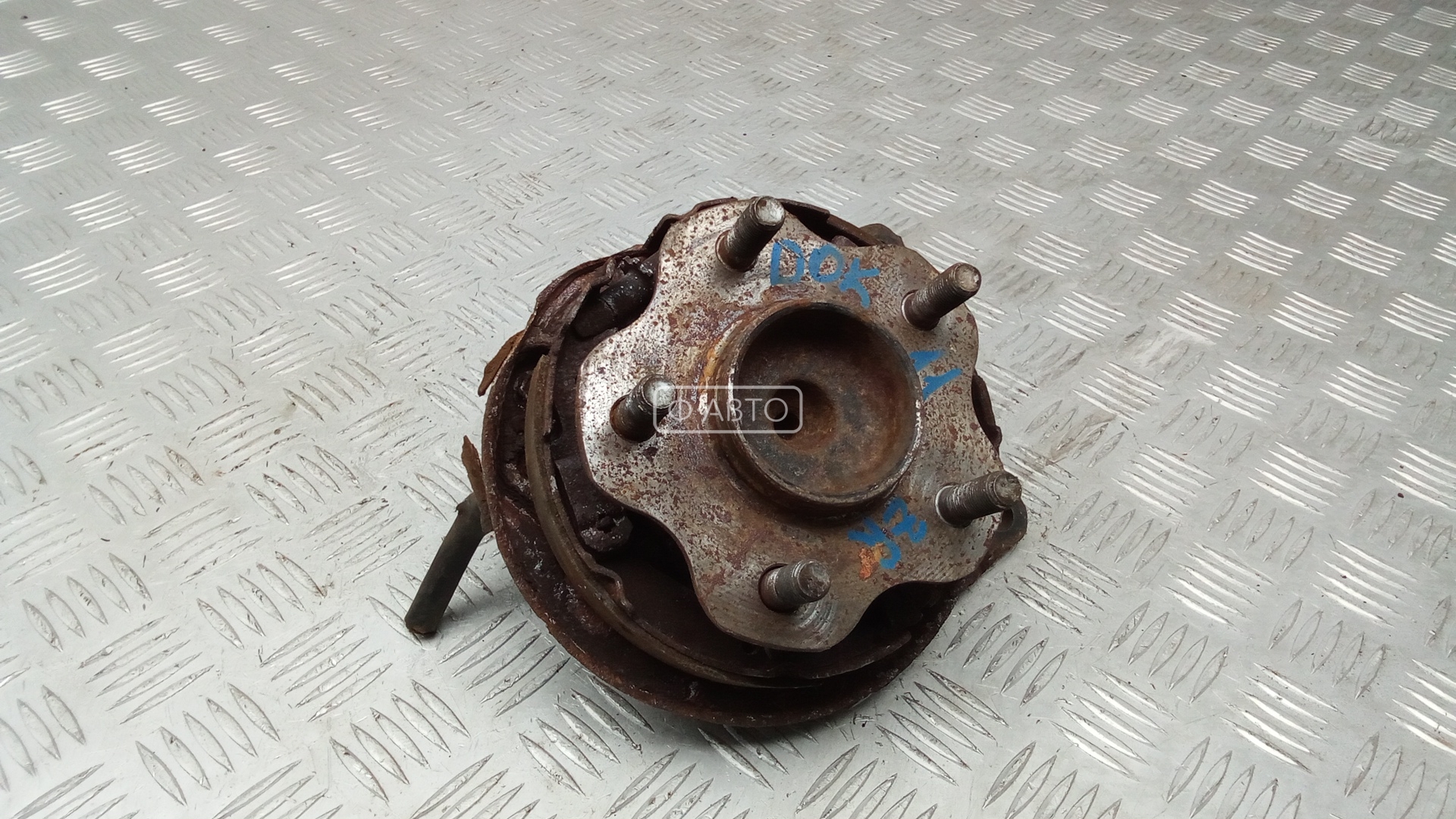 Ступица задняя правая NISSAN QASHQAI