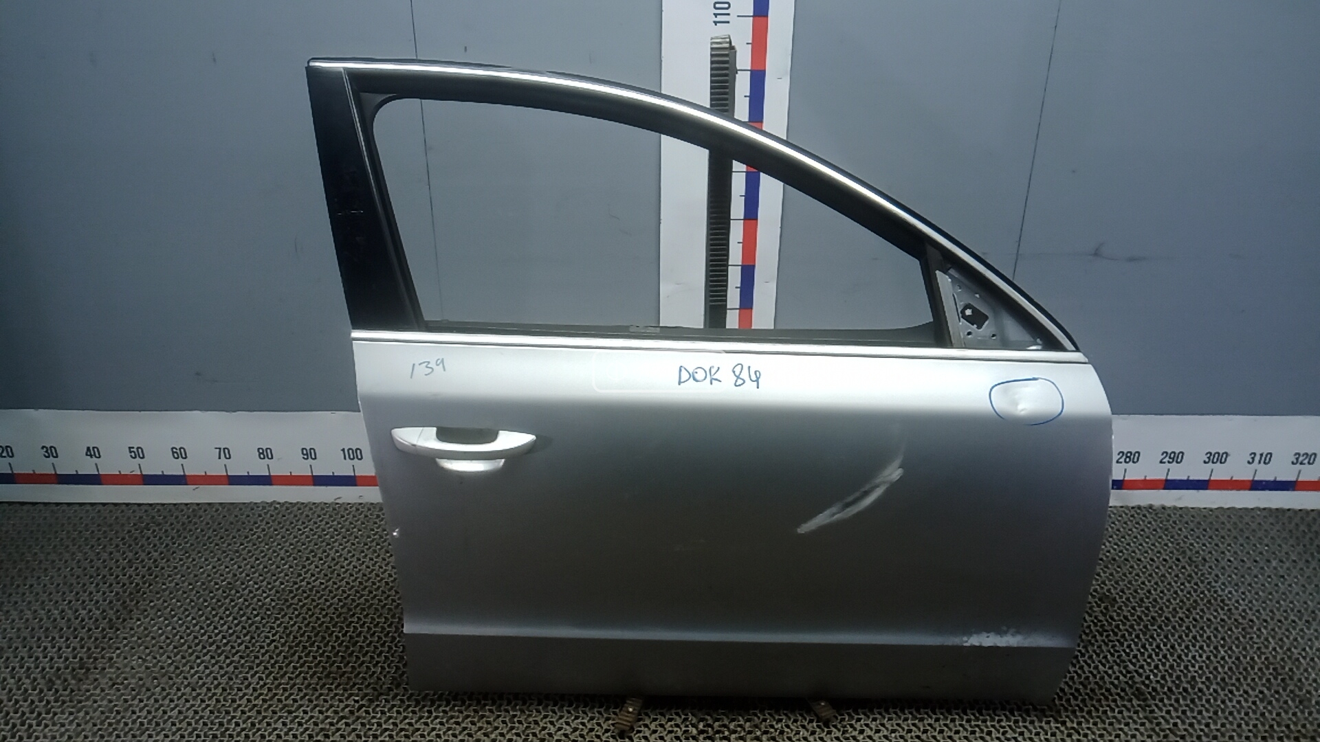 Дверь передняя правая SKODA SUPERB