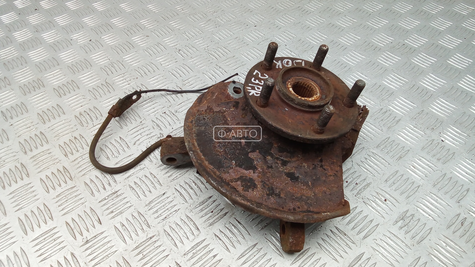 Ступица передняя правая