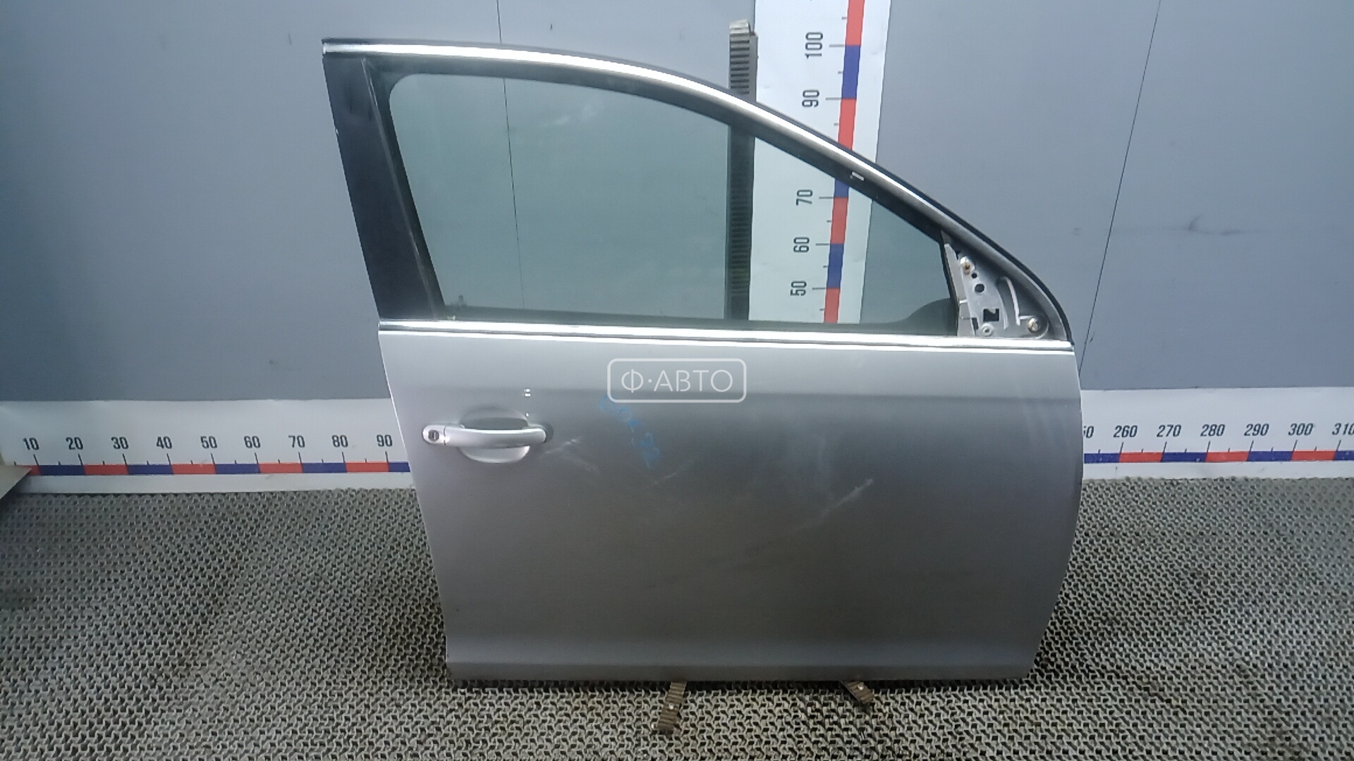 Дверь передняя правая VOLKSWAGEN JETTA