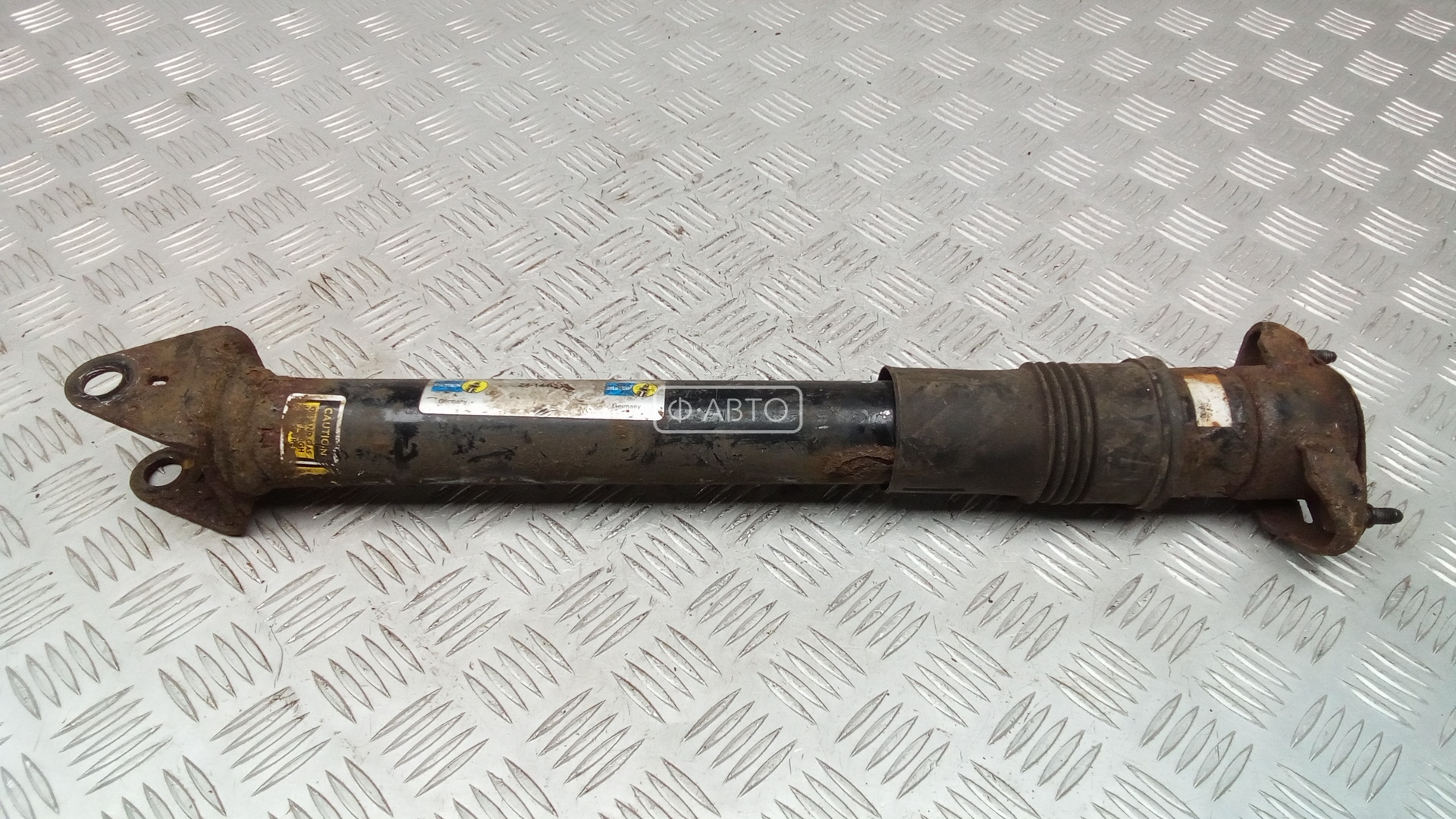 Амортизатор задний