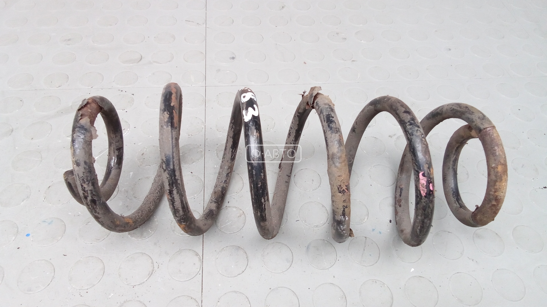 Пружина задняя