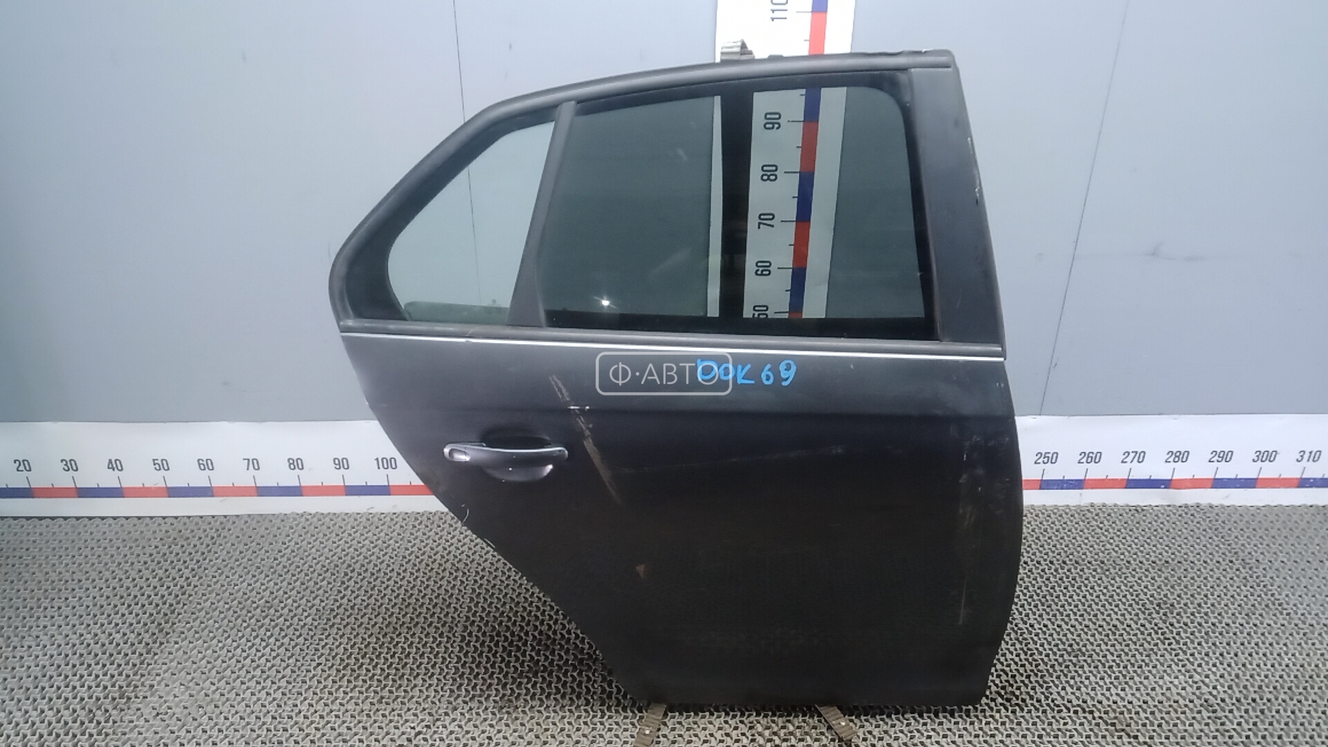 Дверь задняя правая VOLKSWAGEN JETTA