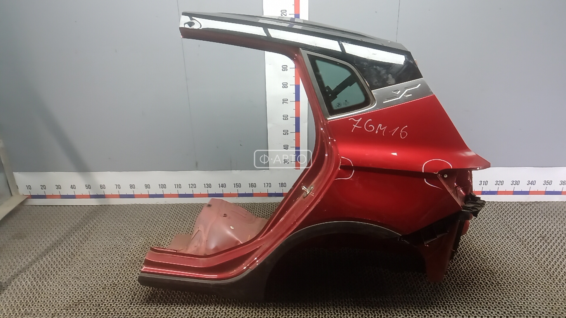 Крыло заднее левое