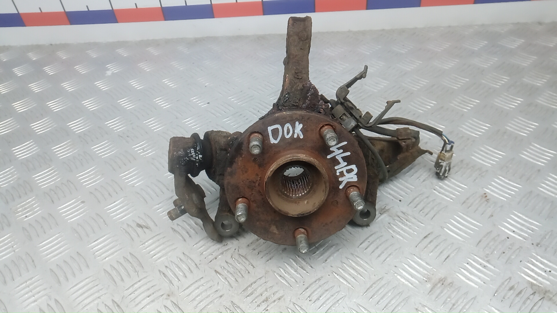 Ступица передняя правая LEXUS RX 2