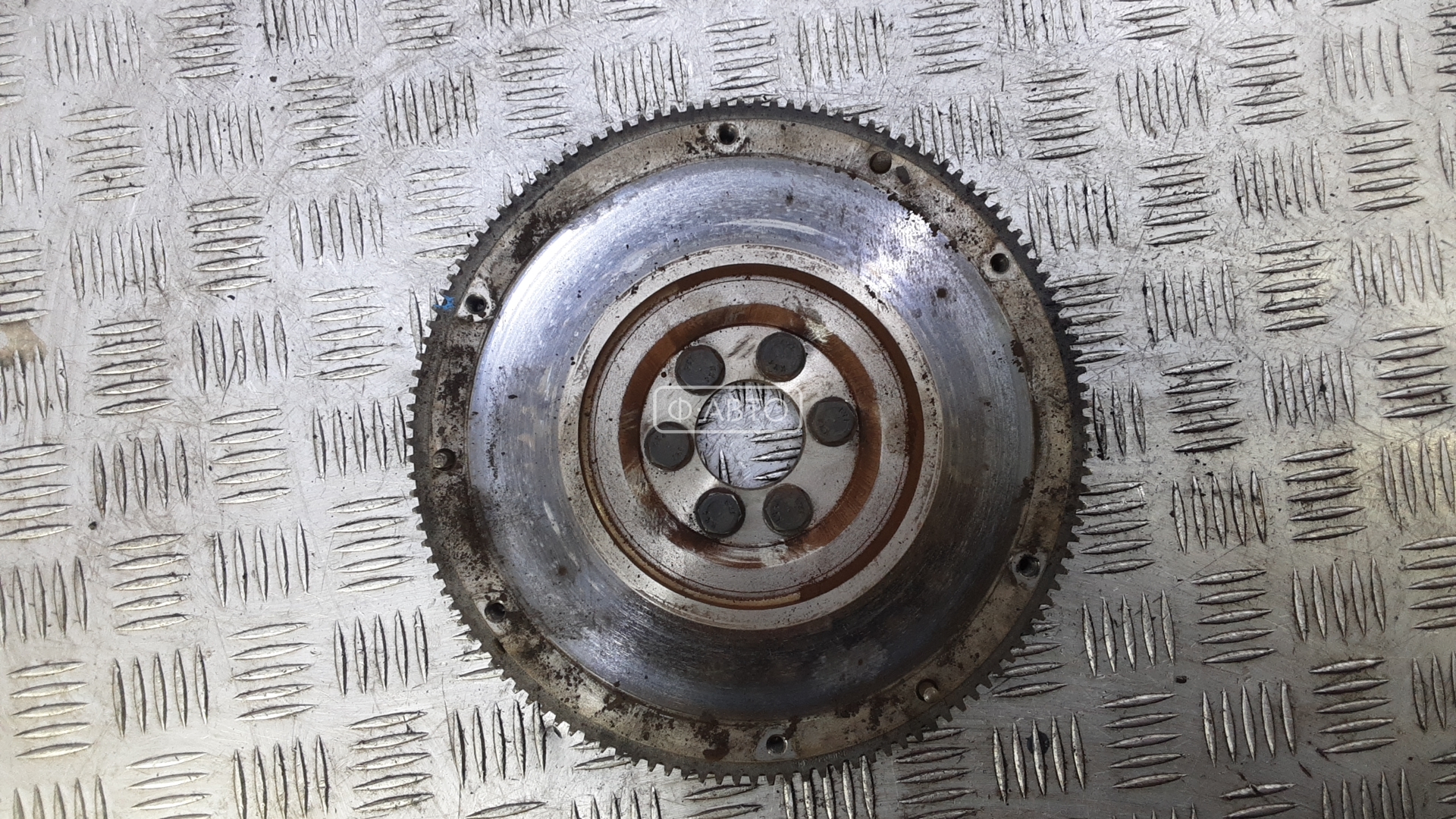 Маховик бензиновый