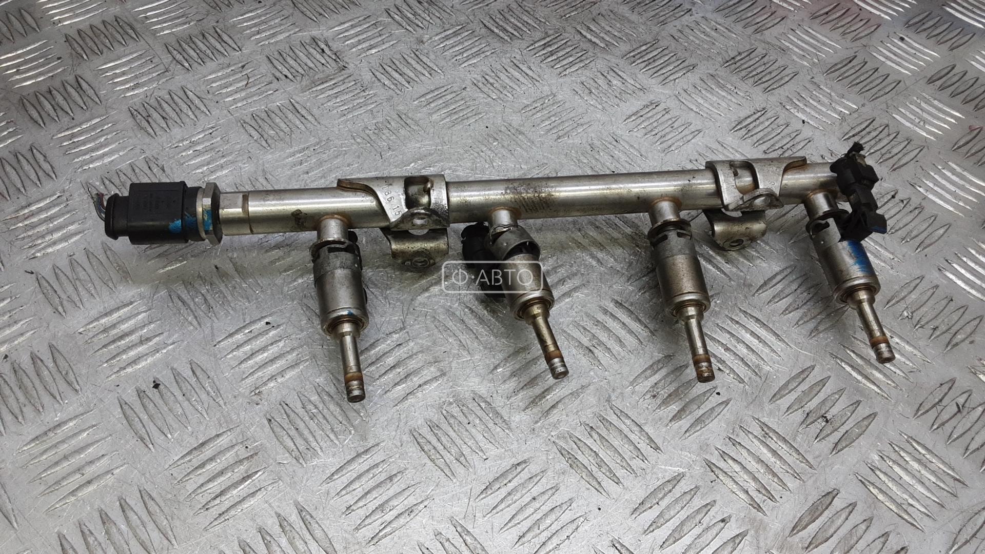 Топливная рампа бензиновая