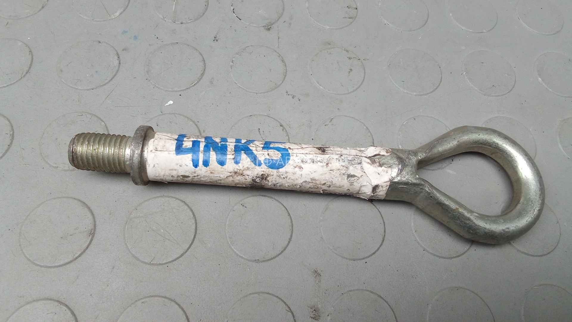 Крюк буксировочный NISSAN ALMERA TINO