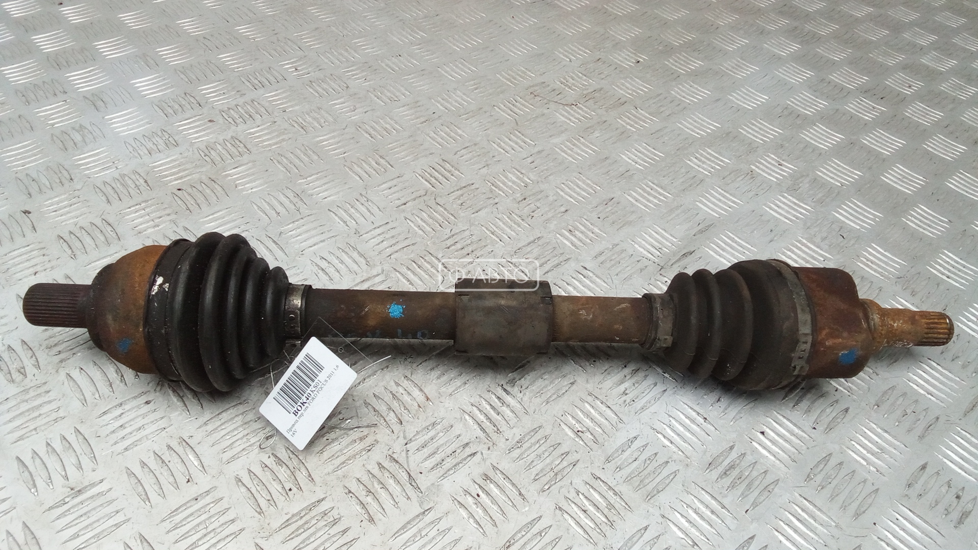 Привод передний левый