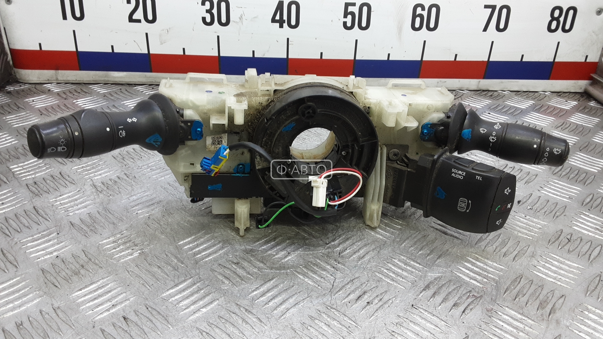 Переключатель поворотов и дворников (стрекоза)